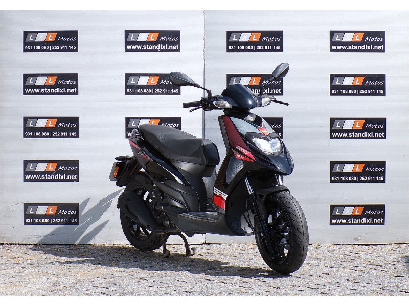 APRILIA SR 125 MOTARD